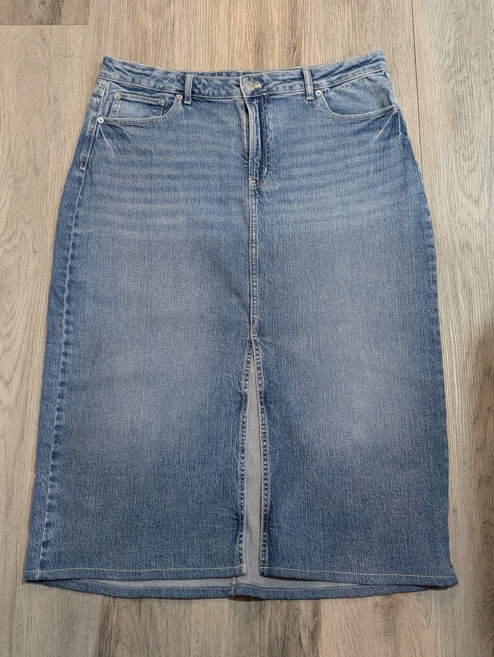 Reitmans Women’s Blue Denim Midi Skirt Size 14 Classic Straight Casual Jean